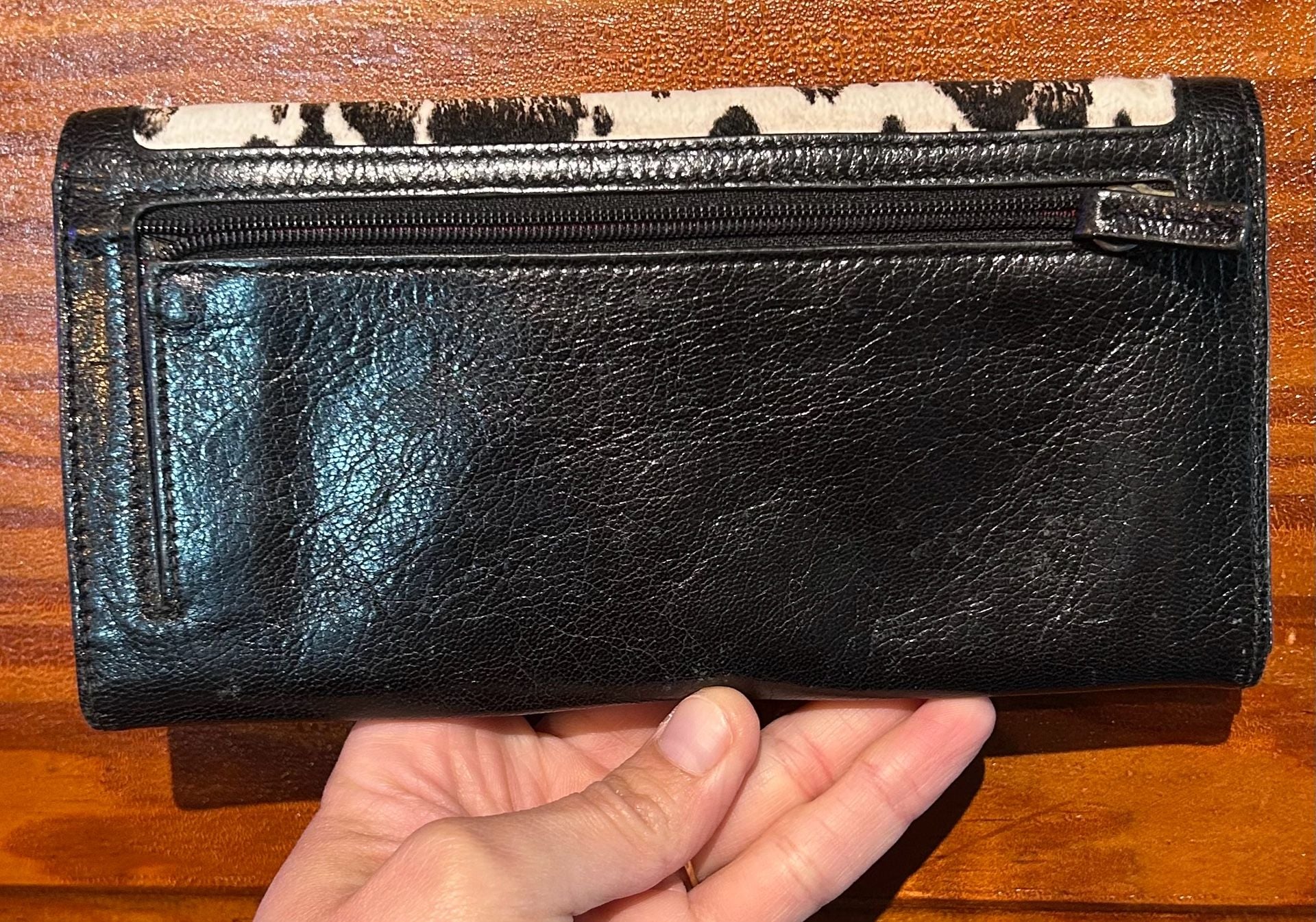 Tusk Cowhide Wallet Black and White 6