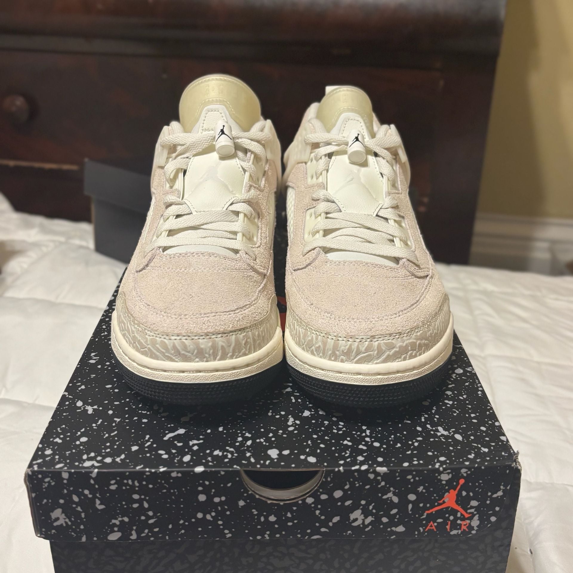 Jordan Spizike Low Size 10.5 Sail, Black & University Red. 11