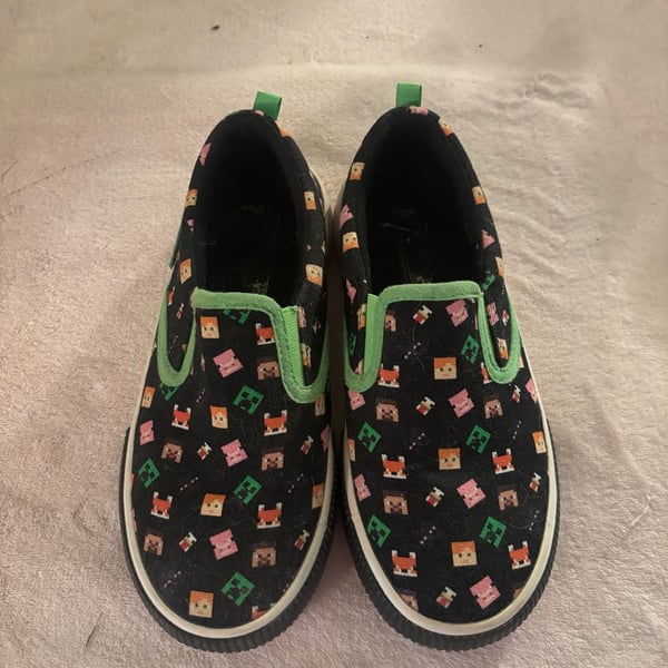 Minecraft Slip-On Sneakers Size 13 Black