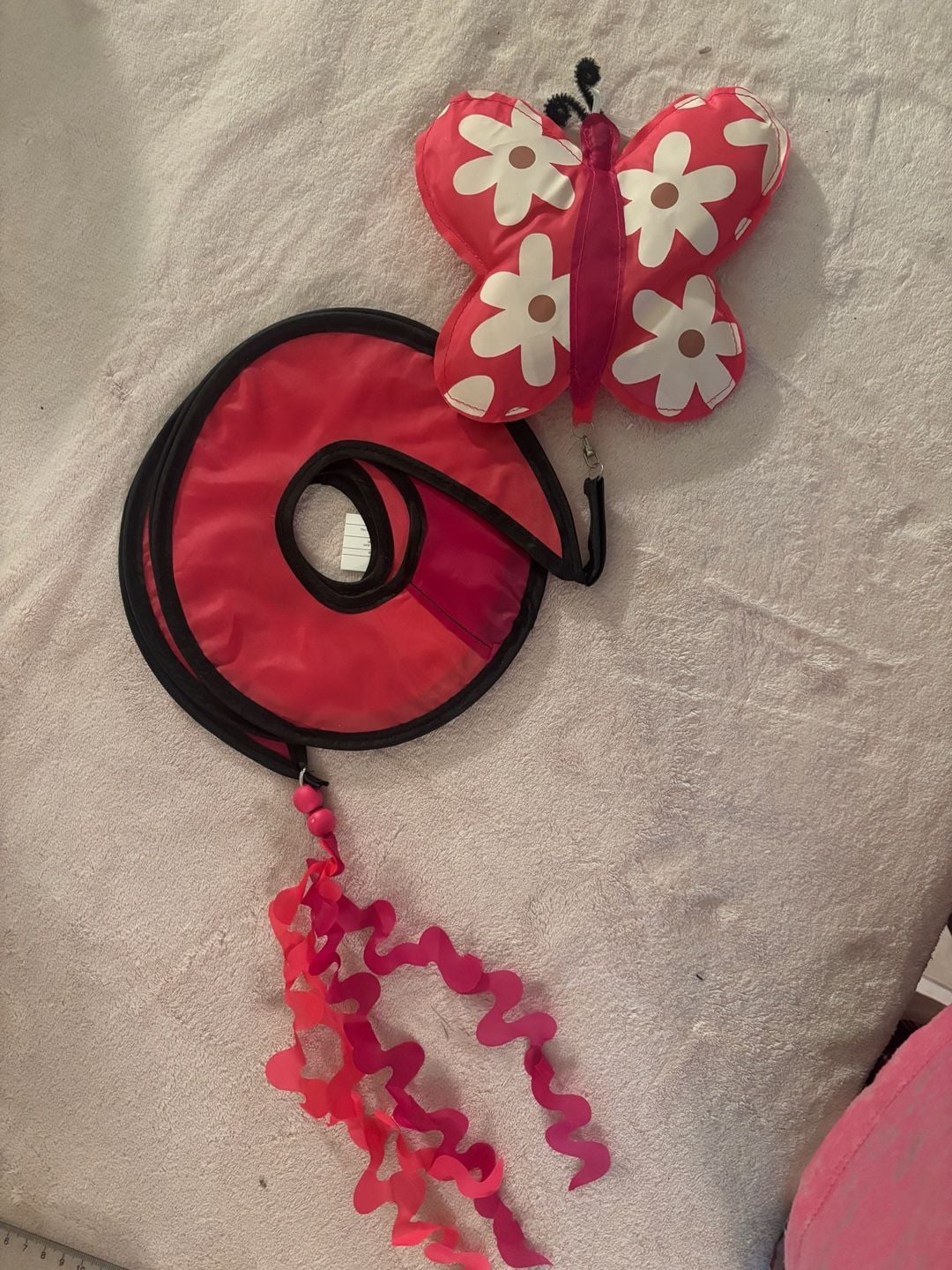 Small Bundle of Girl Party Stuff 5