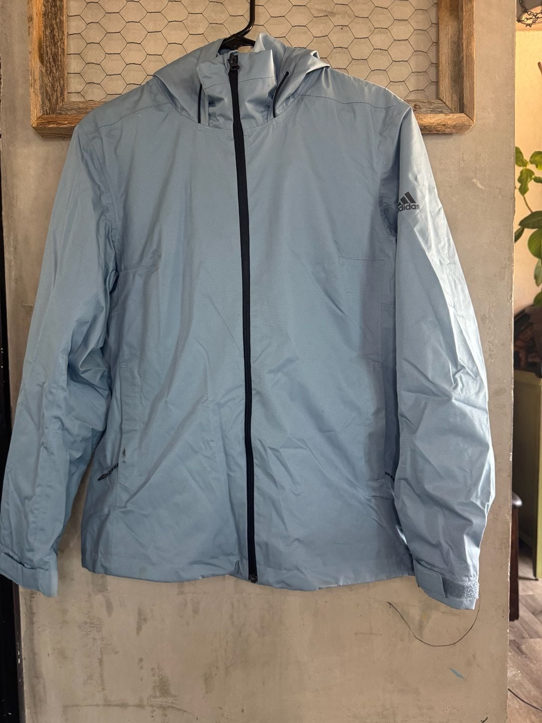 Womens ADIDAS Gray Lined Wandertag Rain Jacket Sz M 2