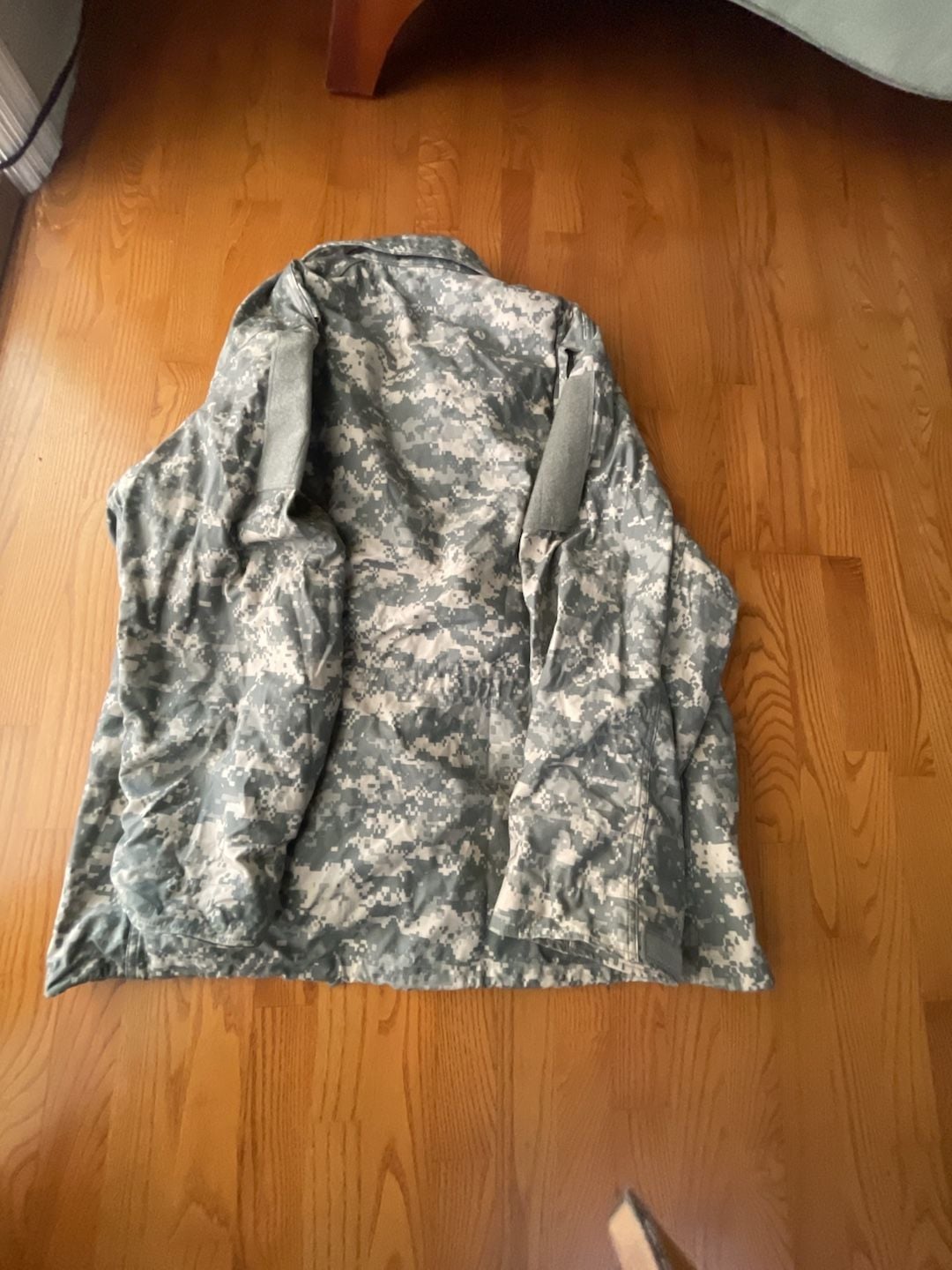 Golden Mfg. Co. Cold Weather Field Jacket X-Large Regular ACU UCP Camo 6