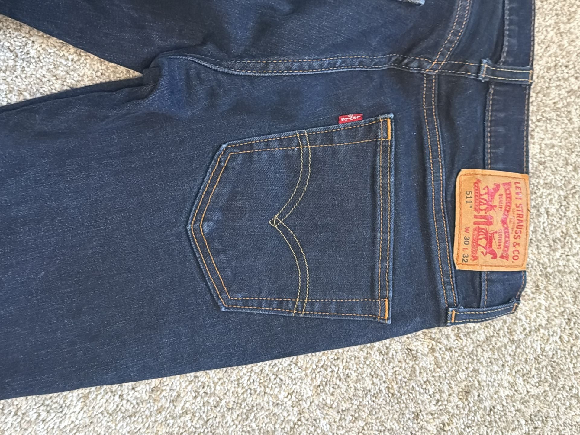 Men’s Levi's 511 Slim Fit Jeans W30 L32 Dark Wash Denim Pants 9