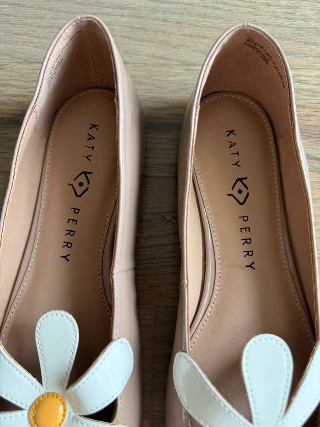 Katy Perry Evie Daisy Flats Patent Leather Pink White 4