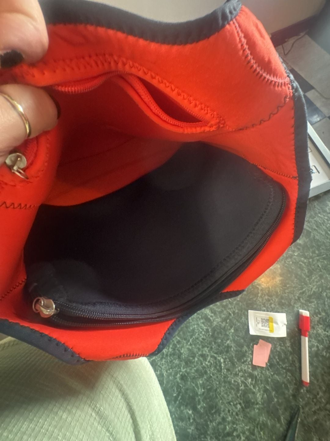 Built NY Neoprene Tote Bag for 13" MacBook and MacBook Pro 8