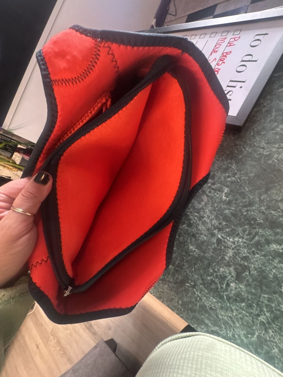 Built NY Neoprene Tote Bag for 13" MacBook and MacBook Pro 9