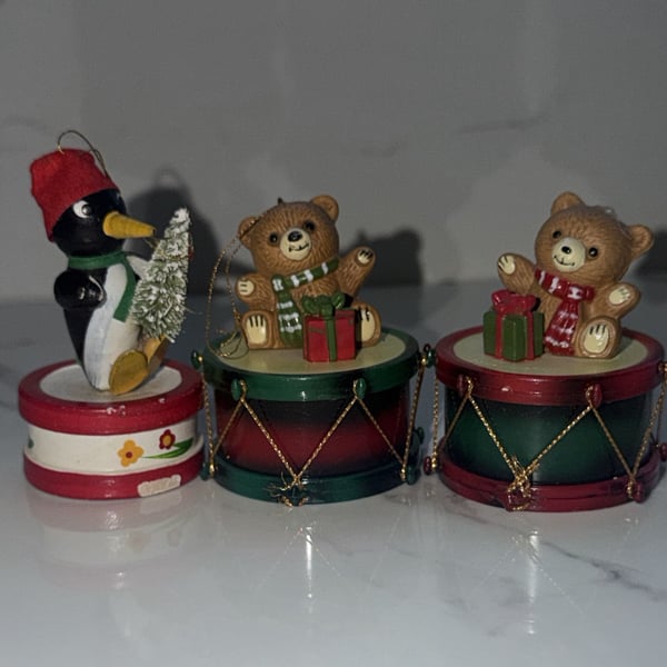Wang's International Christmas Ornament Bear On Drum Lot
