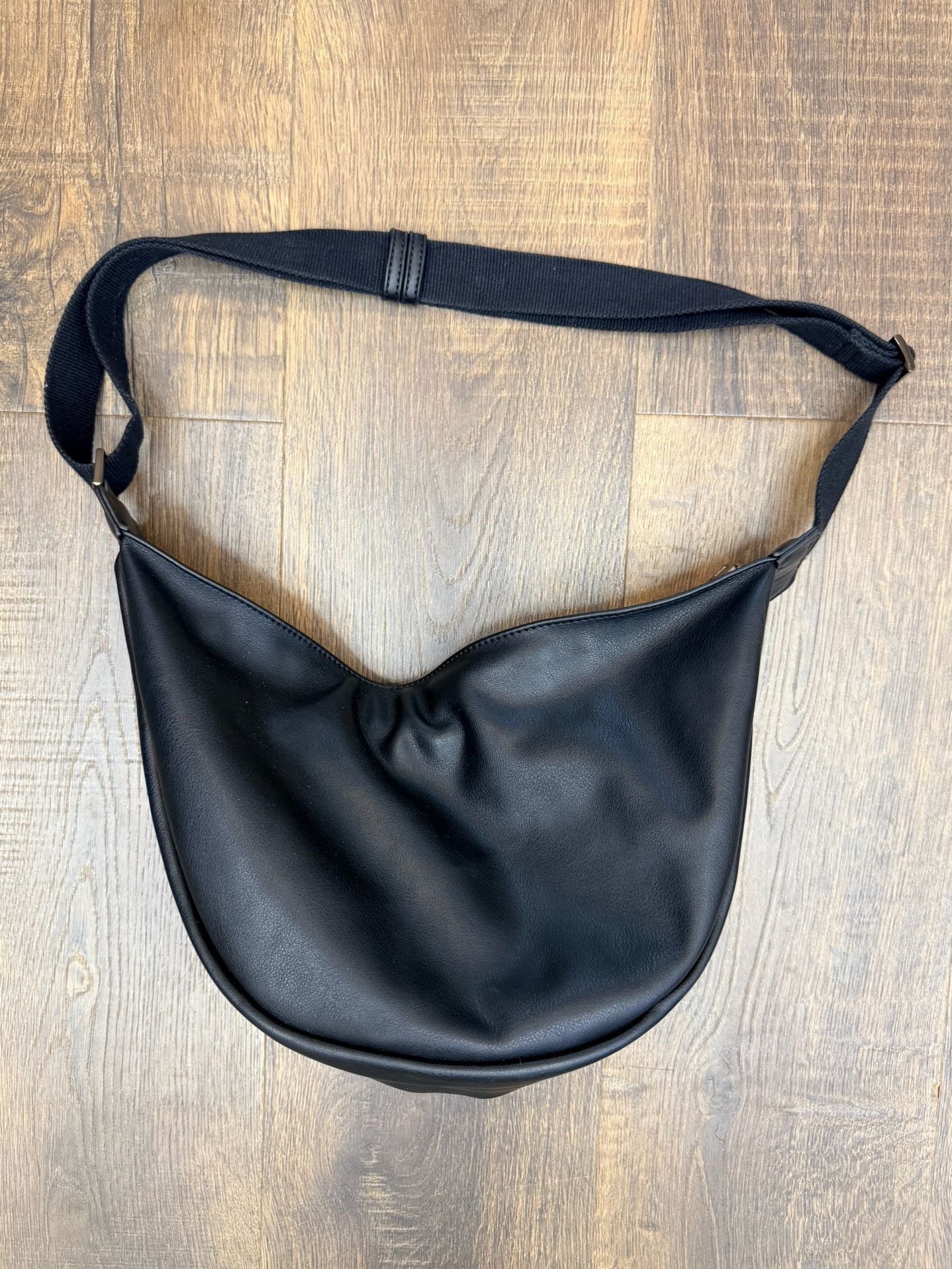 Carla Rockmore Black Leather Half Moon Shoulder Bag 2