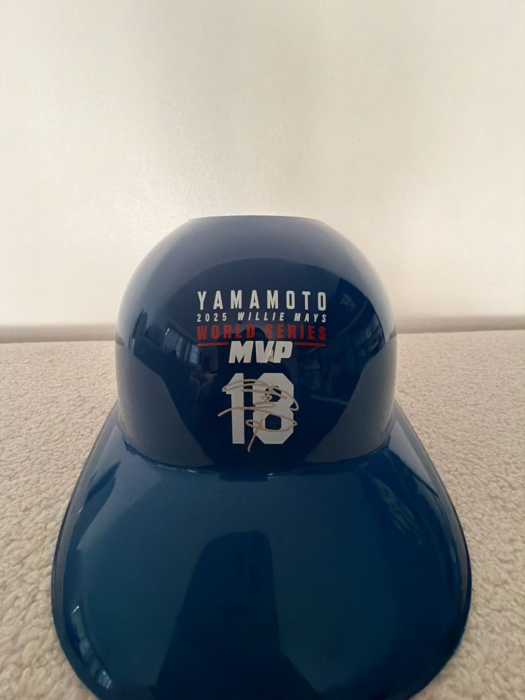 Los Angeles Dodgers Yamamoto Mini Ice Cream Helmet 2
