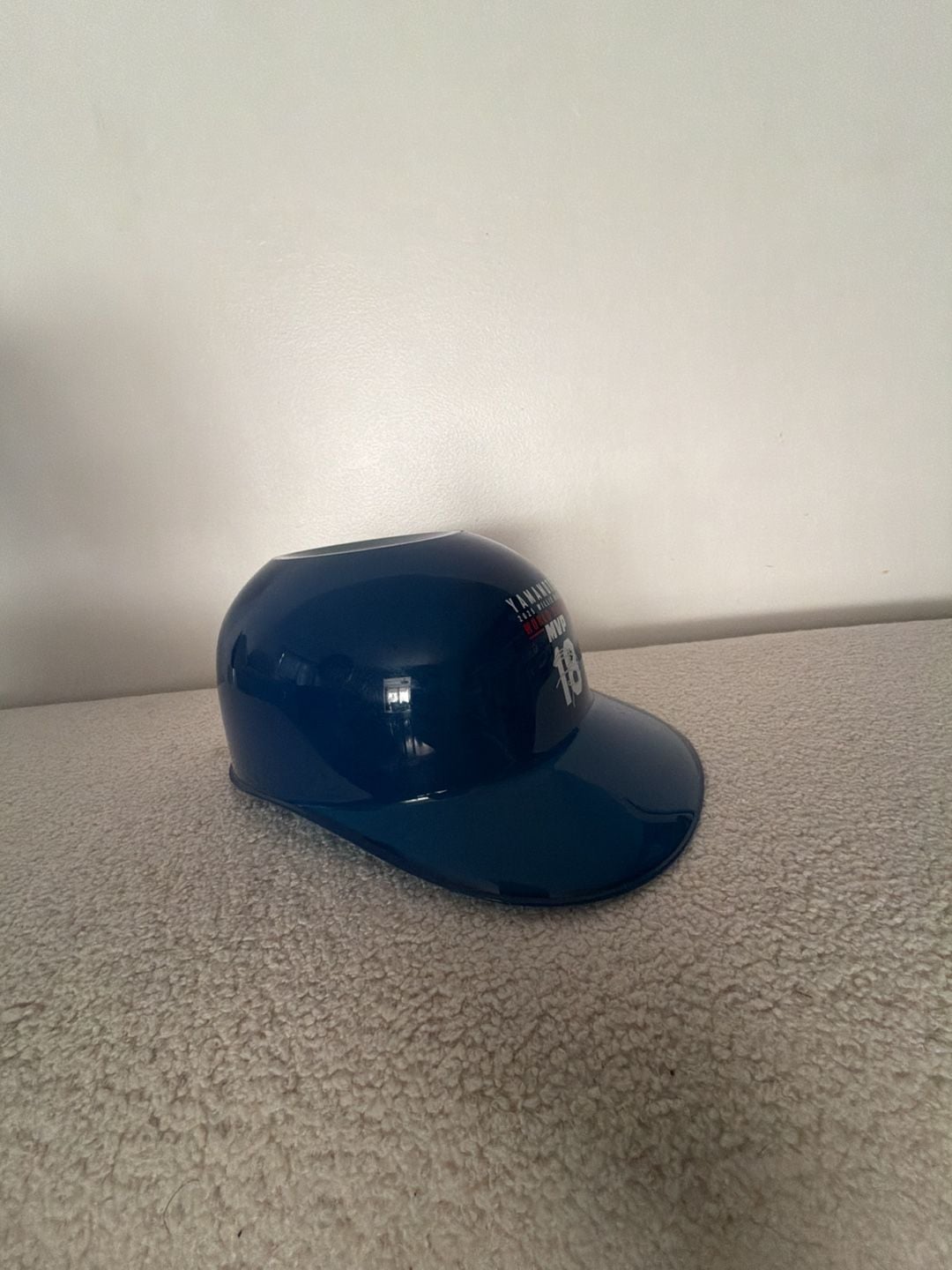 Los Angeles Dodgers Yamamoto Mini Ice Cream Helmet 3