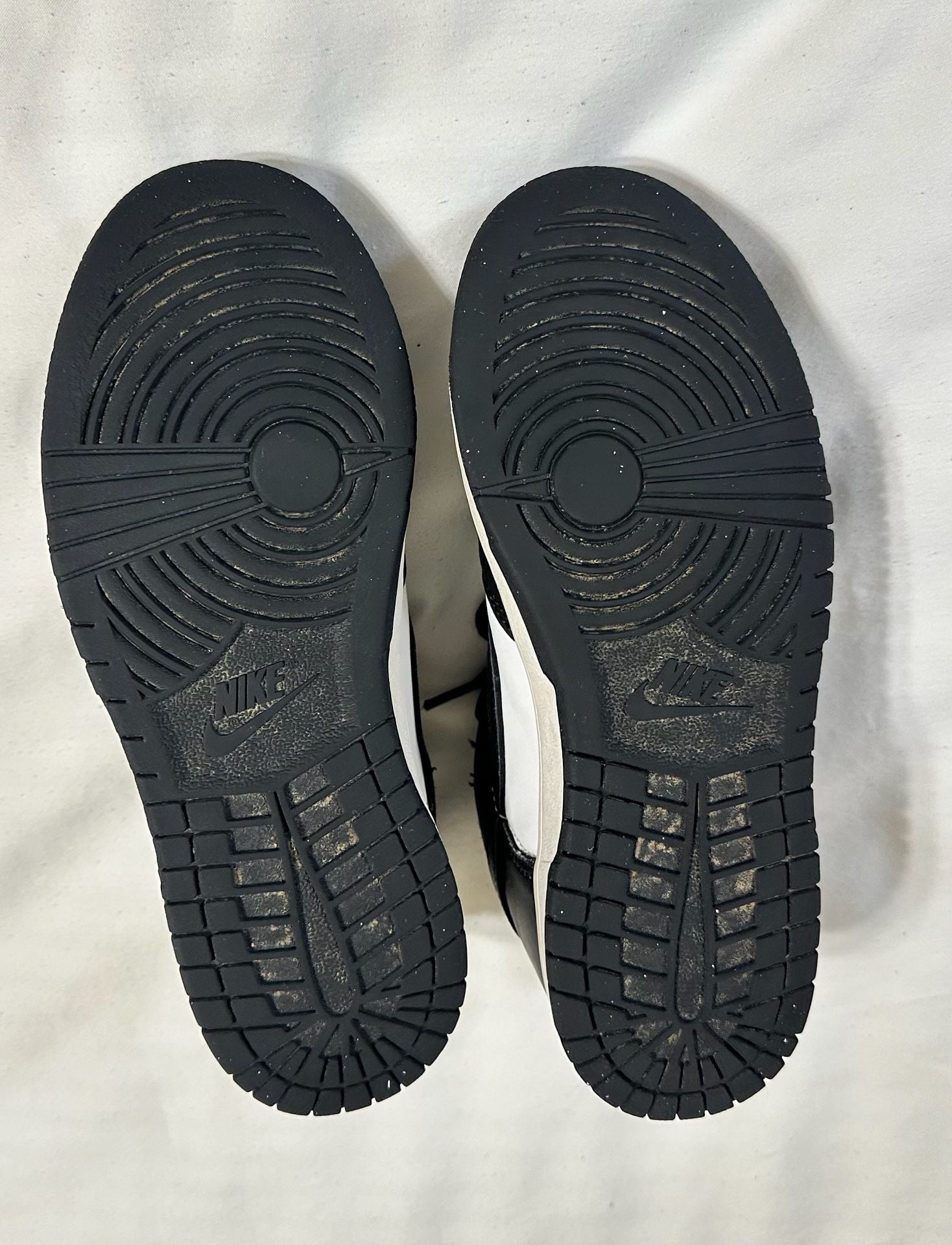 Nike Dunk Low Panda Size 2.5Y Black White Sneakers 8