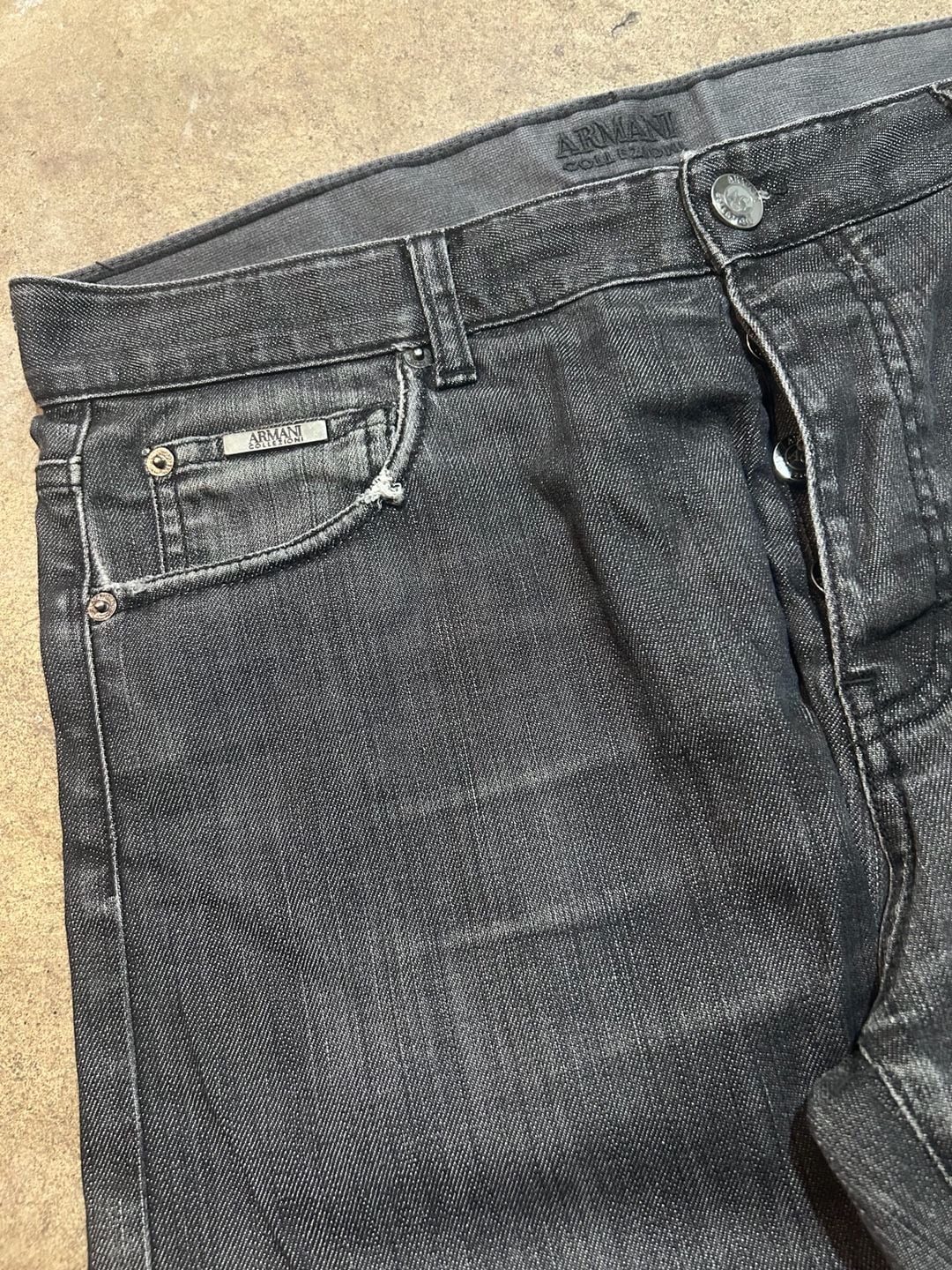 Armani Collezioni Jeans Size 36 Black Denim Metal Logo Pants 4