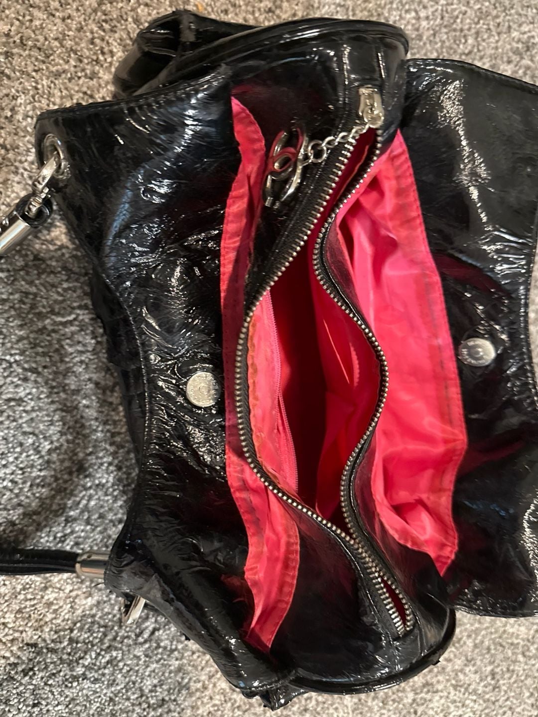 Black Patent Leather Rodeo Drive CeCe Hobo Bag 4