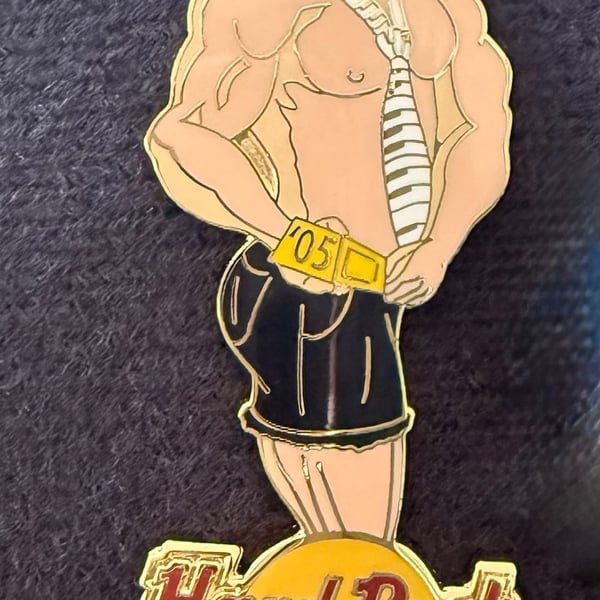 Hard Rock Cafe Louisville '05 Pin