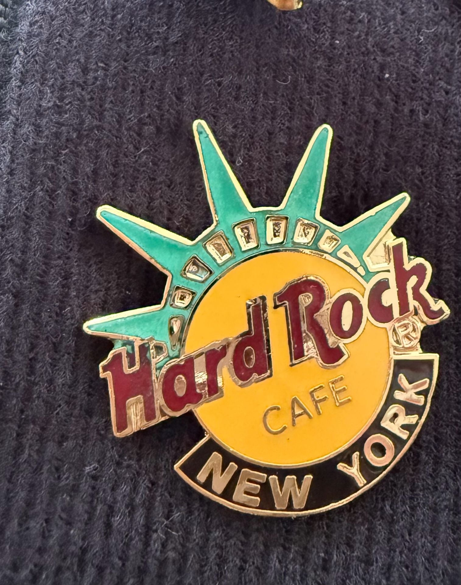 Hard Rock Cafe New York Pin - Statue Of Liberty Logo 1