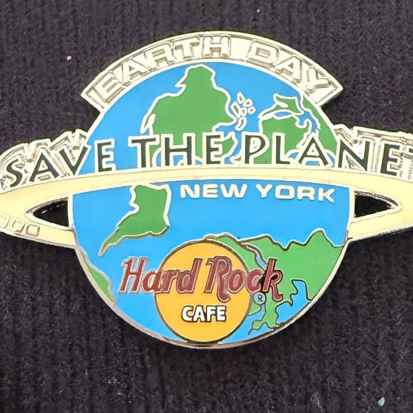 Hard Rock Cafe Earth Day Save The Planet New York 2000 Pin