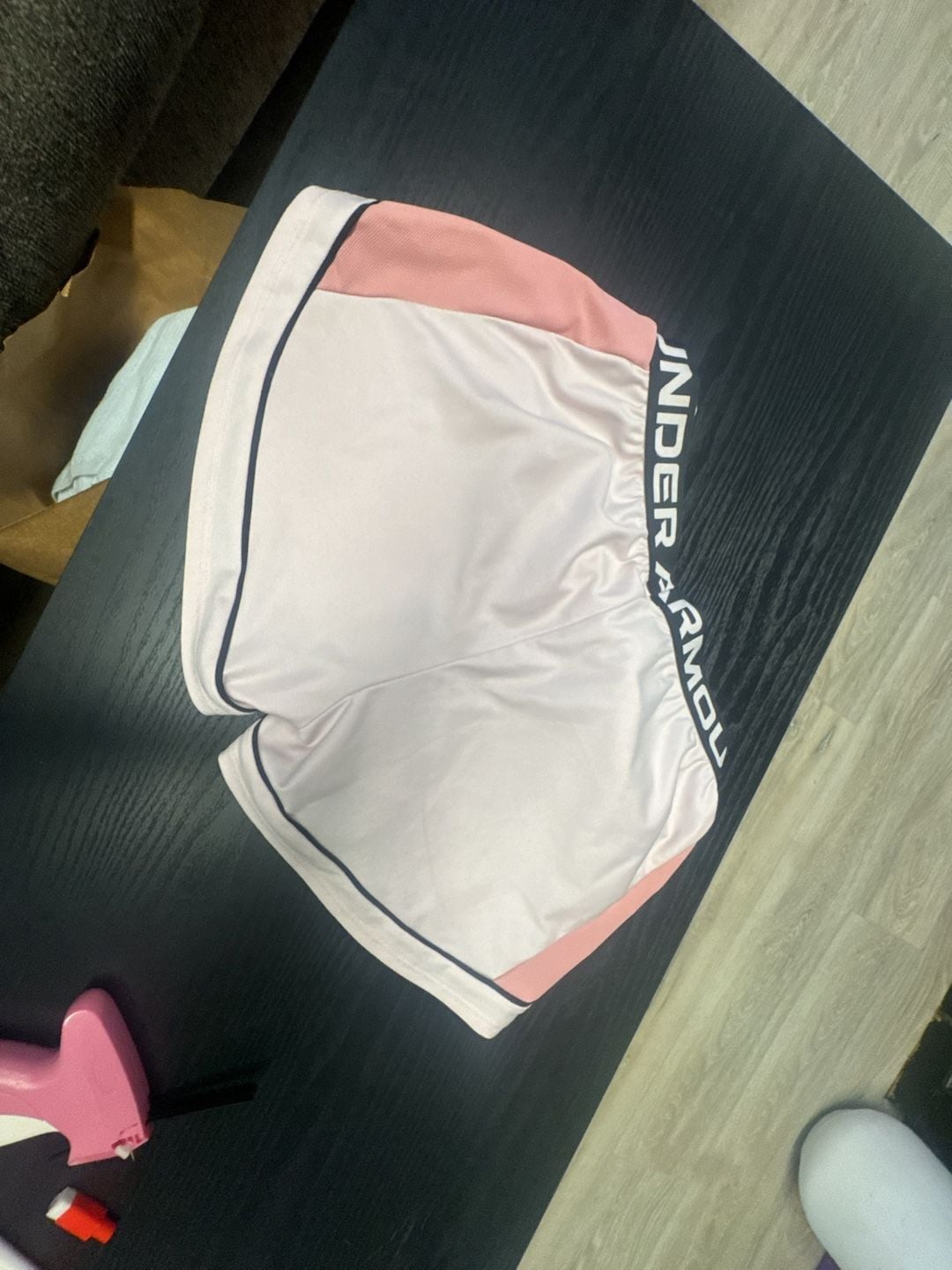 Under Armour Play Up Shorts Pink White Athletic Gym Shorts 5