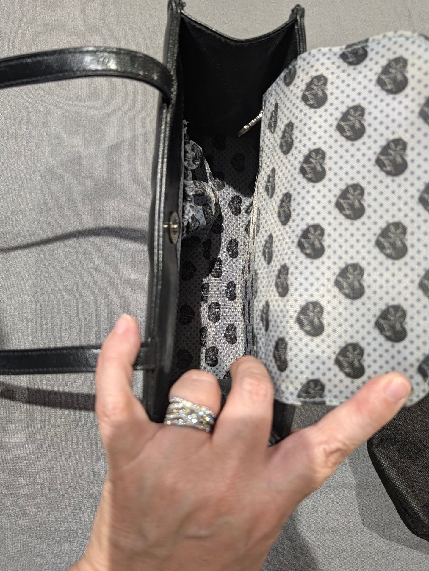 I Love Lucy Black Handbag With Embroidered Characters And Dust Bag 6