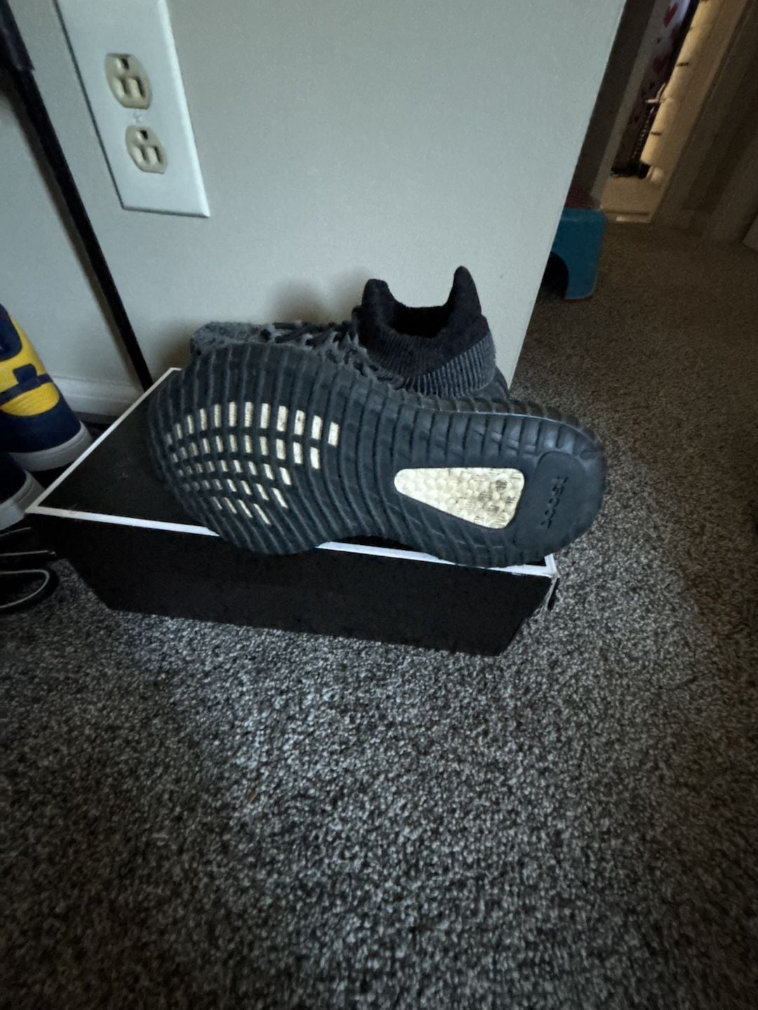 Adidas Yeezy Boost 350 V2 CMPCT Slate Onyx Sneakers 4