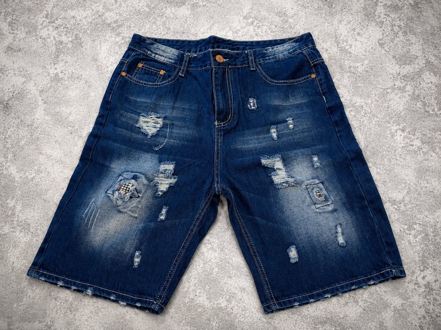 NWT Fashion On Fashion Men’s Distressed Denim Shorts Size 36 Dark Wash Ripped 2