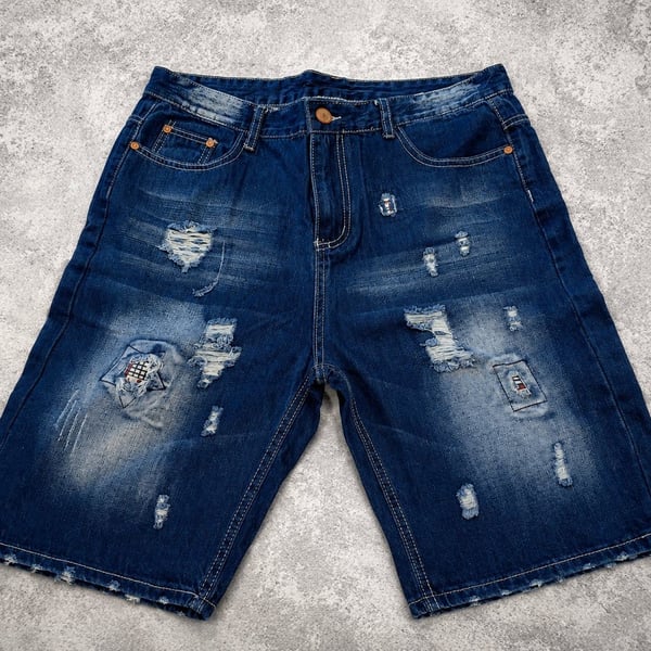 NWT Fashion On Fashion Men’s Distressed Denim Shorts Size 36 Dark Wash Ripped