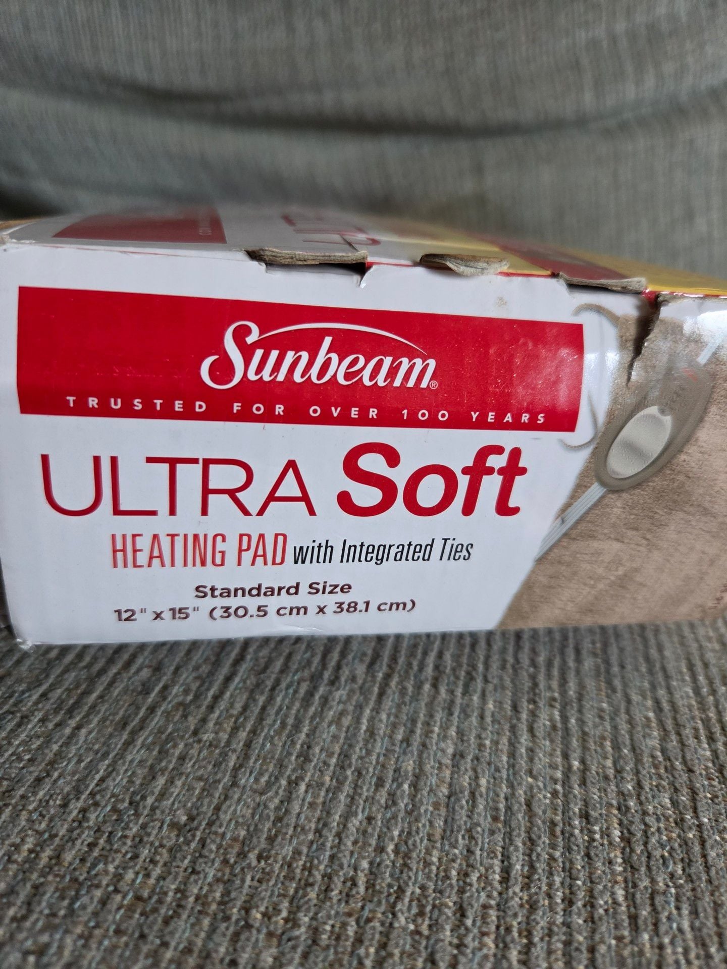 Sunbeam Ultra Soft Heating Pad with Integrated Ties Standard Size 12x15 5
