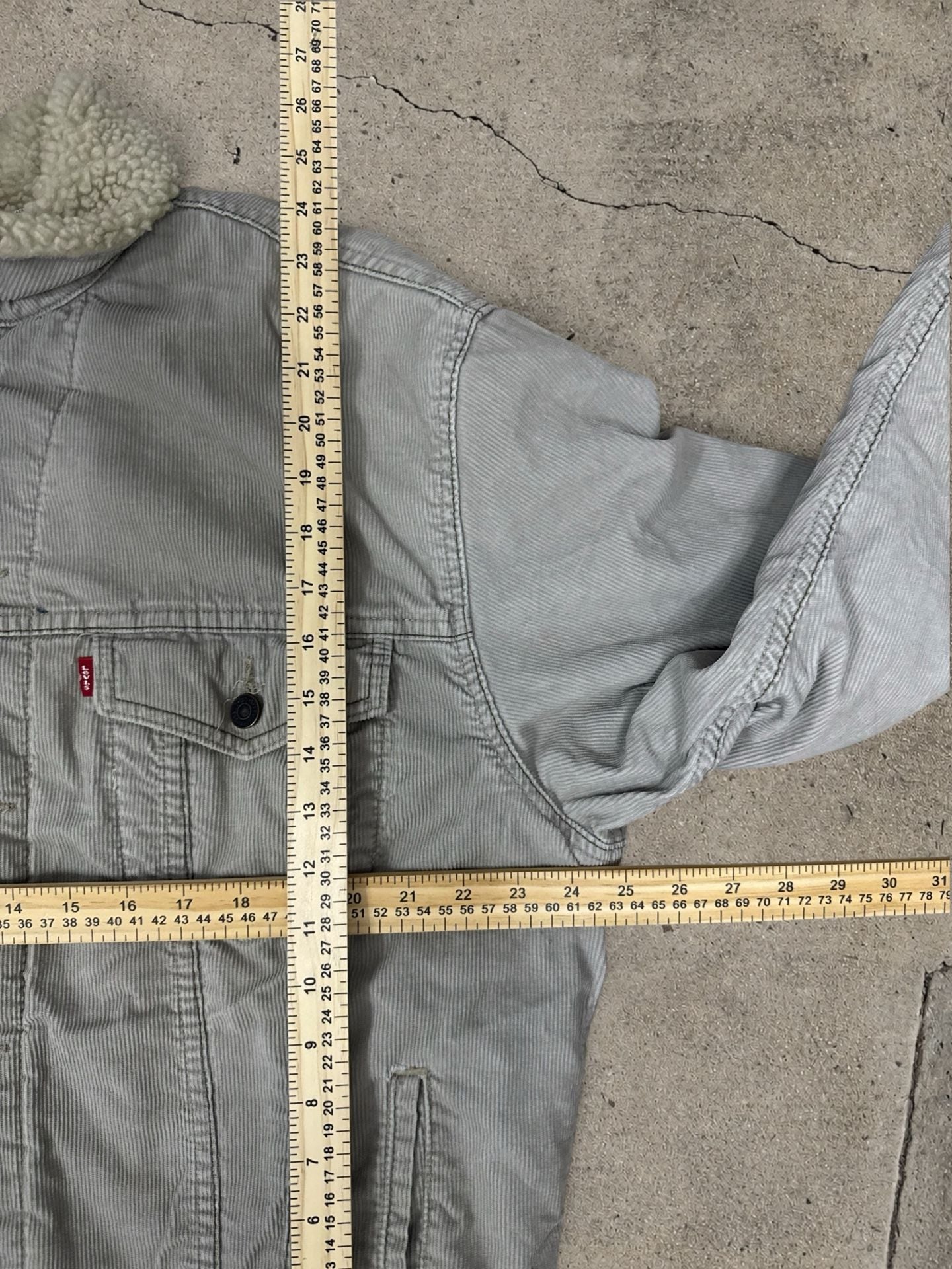 Product thumbnail 6