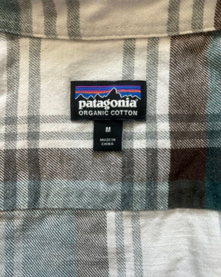 Patagonia Women’s Lightweight Plaid Fjord Flannel Shirt Size M 4