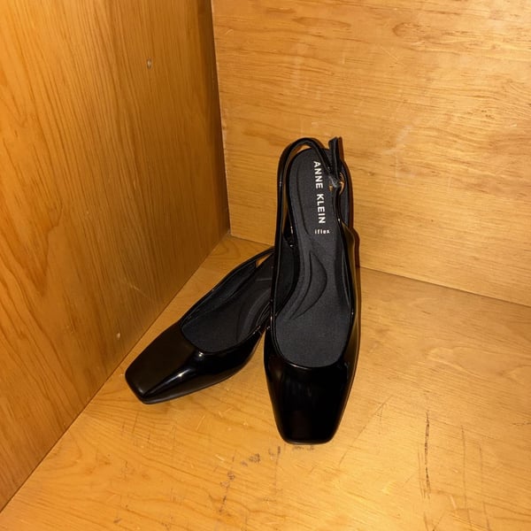 Anne Klein Black Patent Block Heel Slingback Pump
