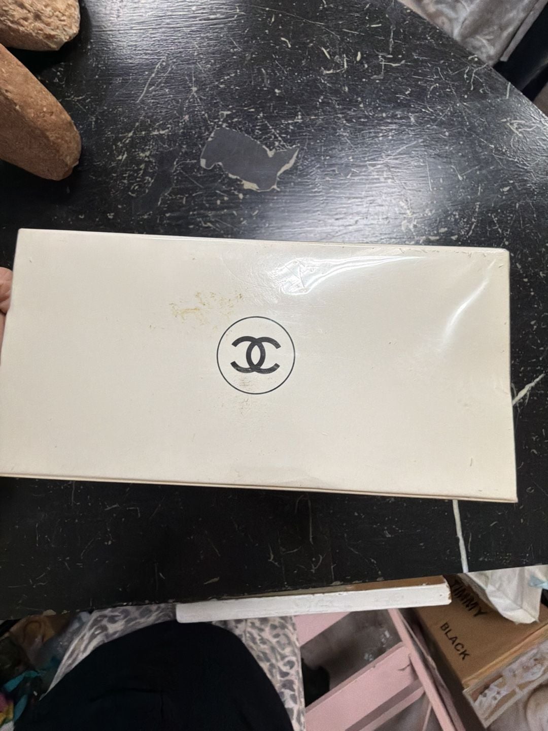 Chanel No 5 Bath Powder Size 8 oz Sealed 3