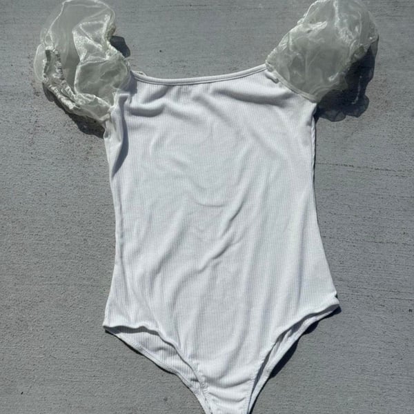Altar'd State White Puff Sleeve Bodysuit Size S