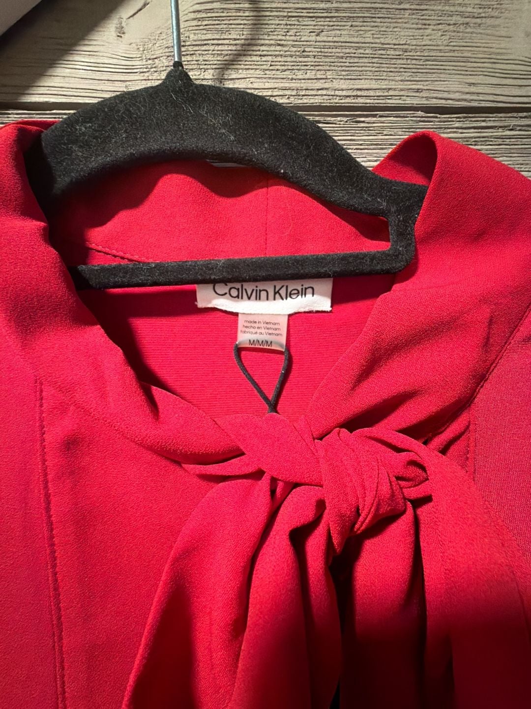 Calvin Klein Tie-Neck Top Size M Red Sleeveless Blouse 3