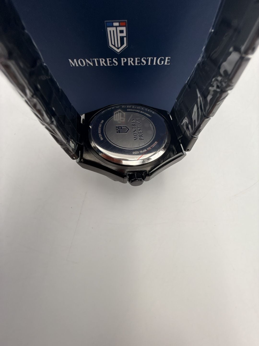 Montres Prestige Classic MPW-0250 Men's Quartz Watch Black Box 4
