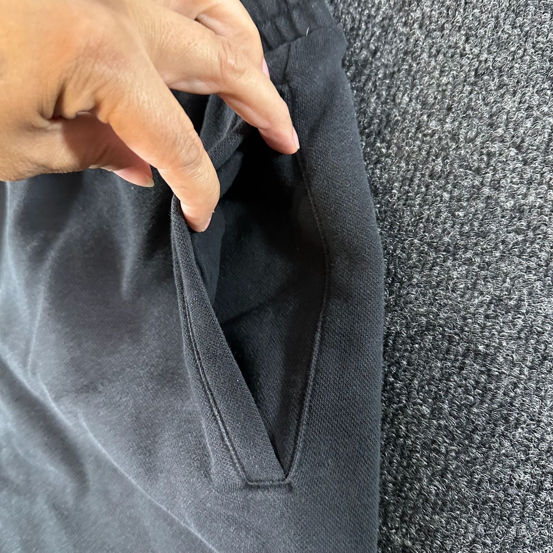 Puma Shorts Size L Black Fleece Athletic Gym Training Pockets 10