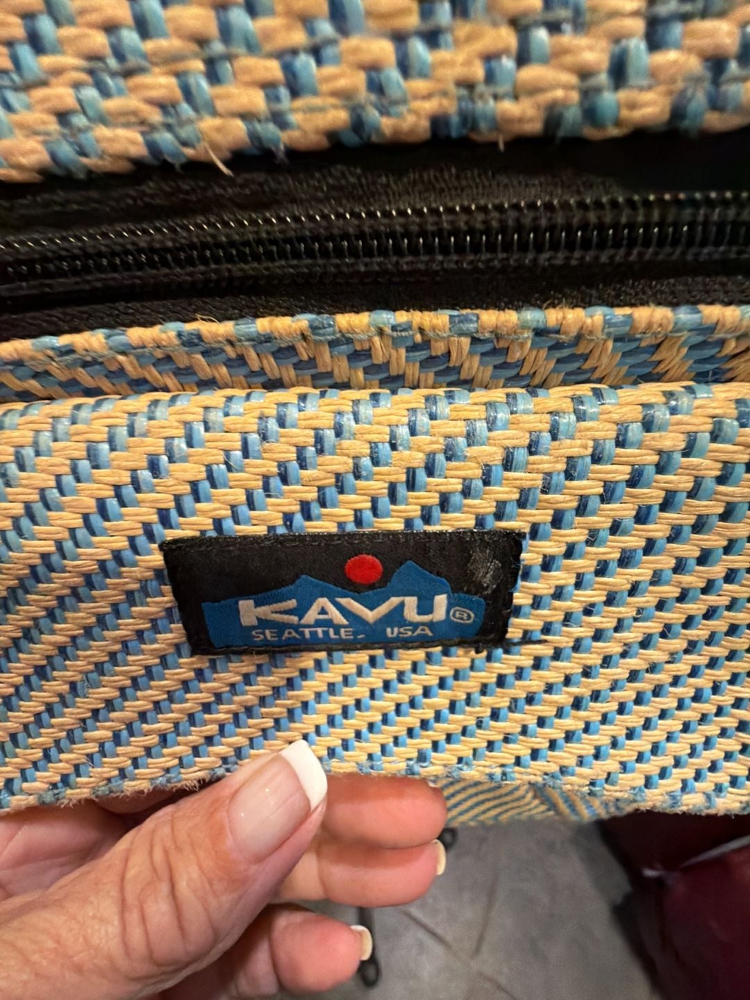 Kavu Keeper Crossbody Bag Blue Yellow Woven 6