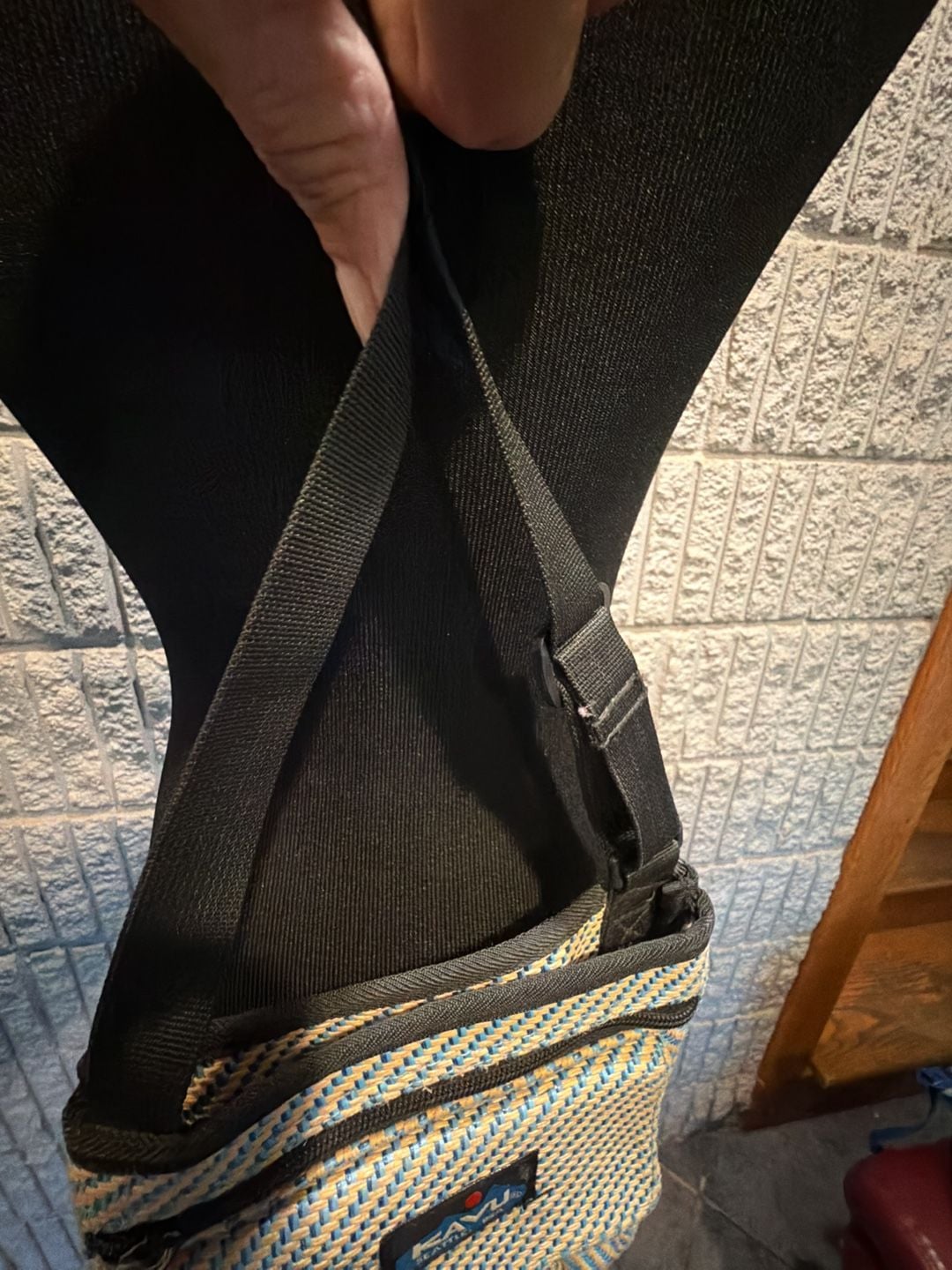 Kavu Keeper Crossbody Bag Blue Yellow Woven 7
