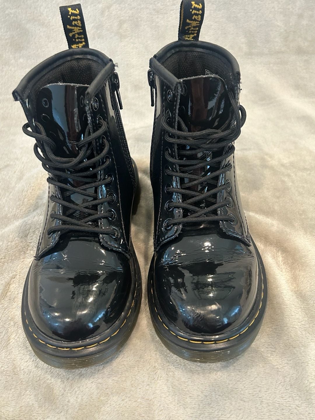 Kids Dr. Martens 1460 J Patent Leather Boots Size Black 2