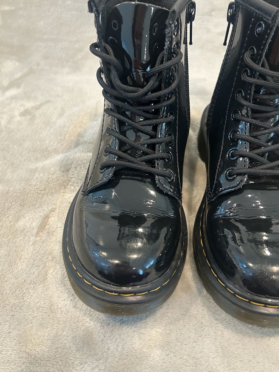 Kids Dr. Martens 1460 J Patent Leather Boots Size Black 5
