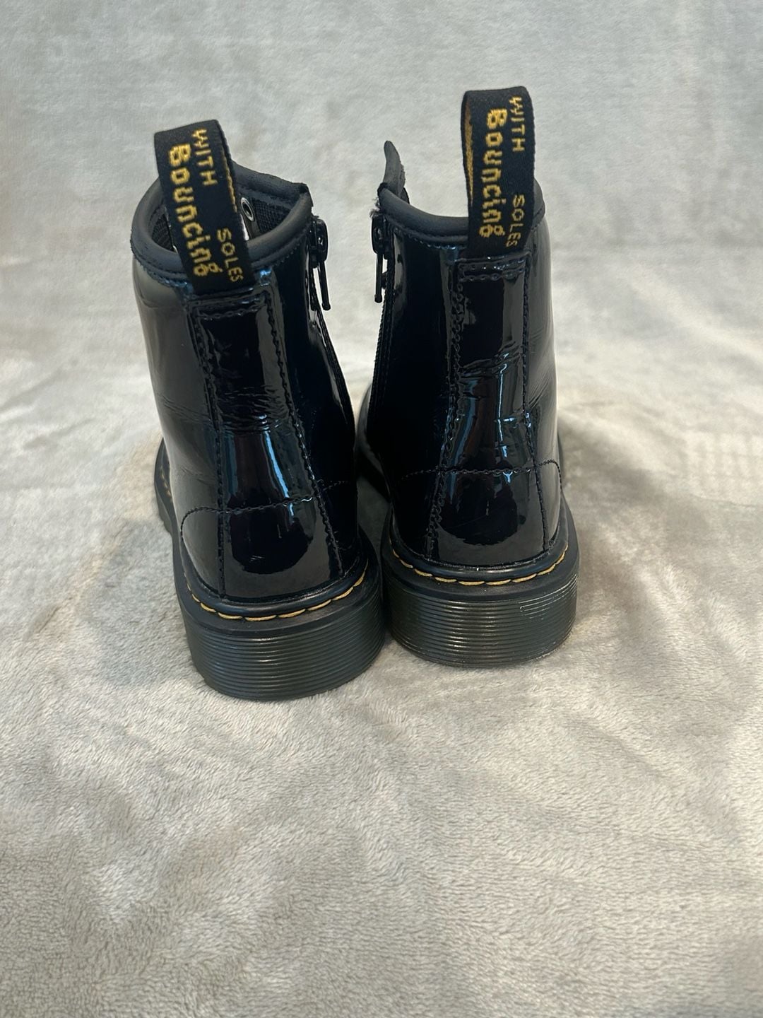 Kids Dr. Martens 1460 J Patent Leather Boots Size Black 7