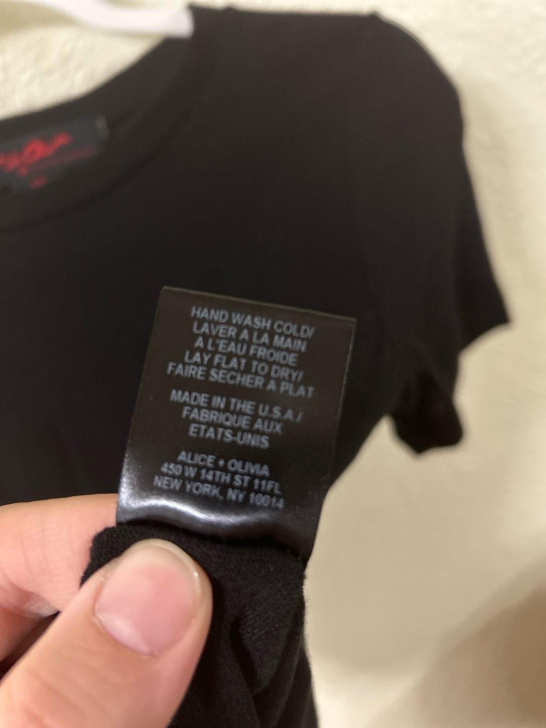 Alice + Olivia Air Tee Size S Black Tencel Crop Top 5