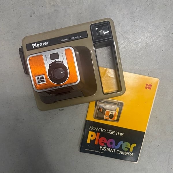 Kodak Pleaser Instant Camera Vintage with Manual