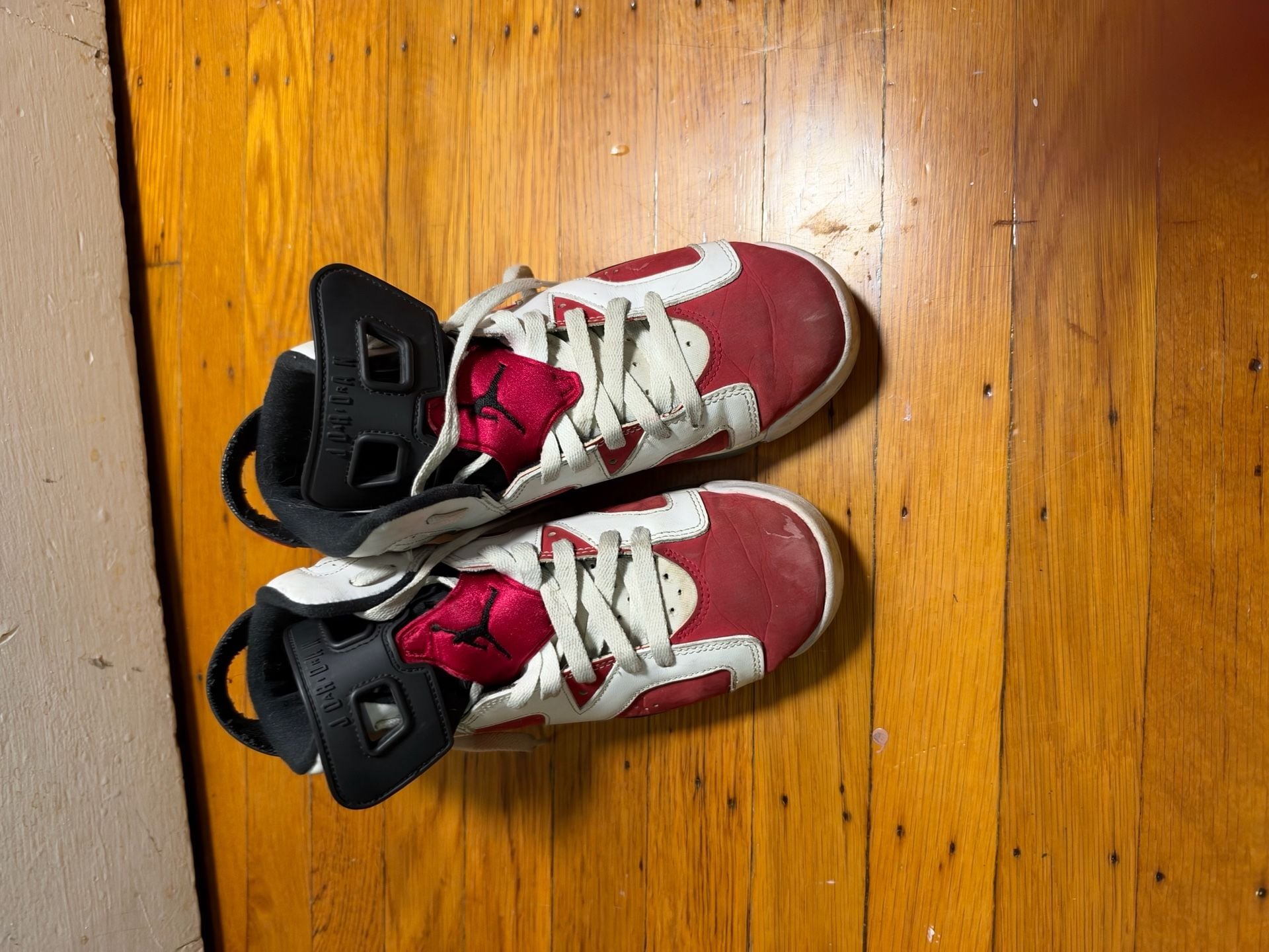 Jordan Air Jordan 6 Retro Size 6.5Y Carmine White Red 11