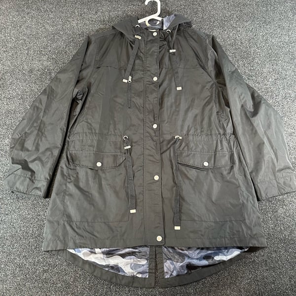 Time and Tru Anorak Jacket Size XL 16-18 Black Camo Lining Hooded Raincoat