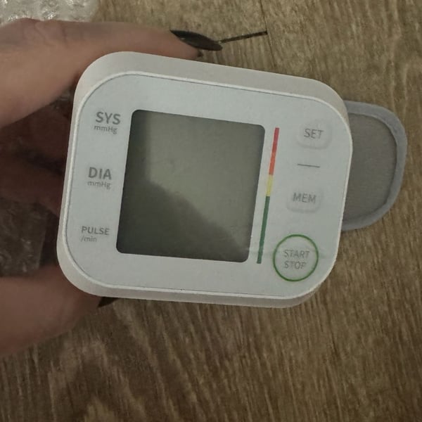 Wrist Blood Pressure Monitor WT102 White Digital