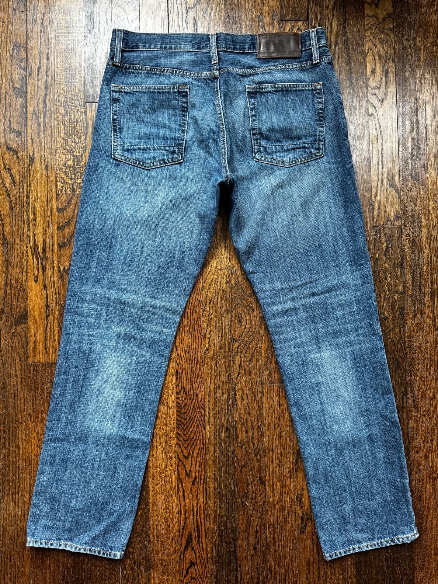 Product thumbnail 4