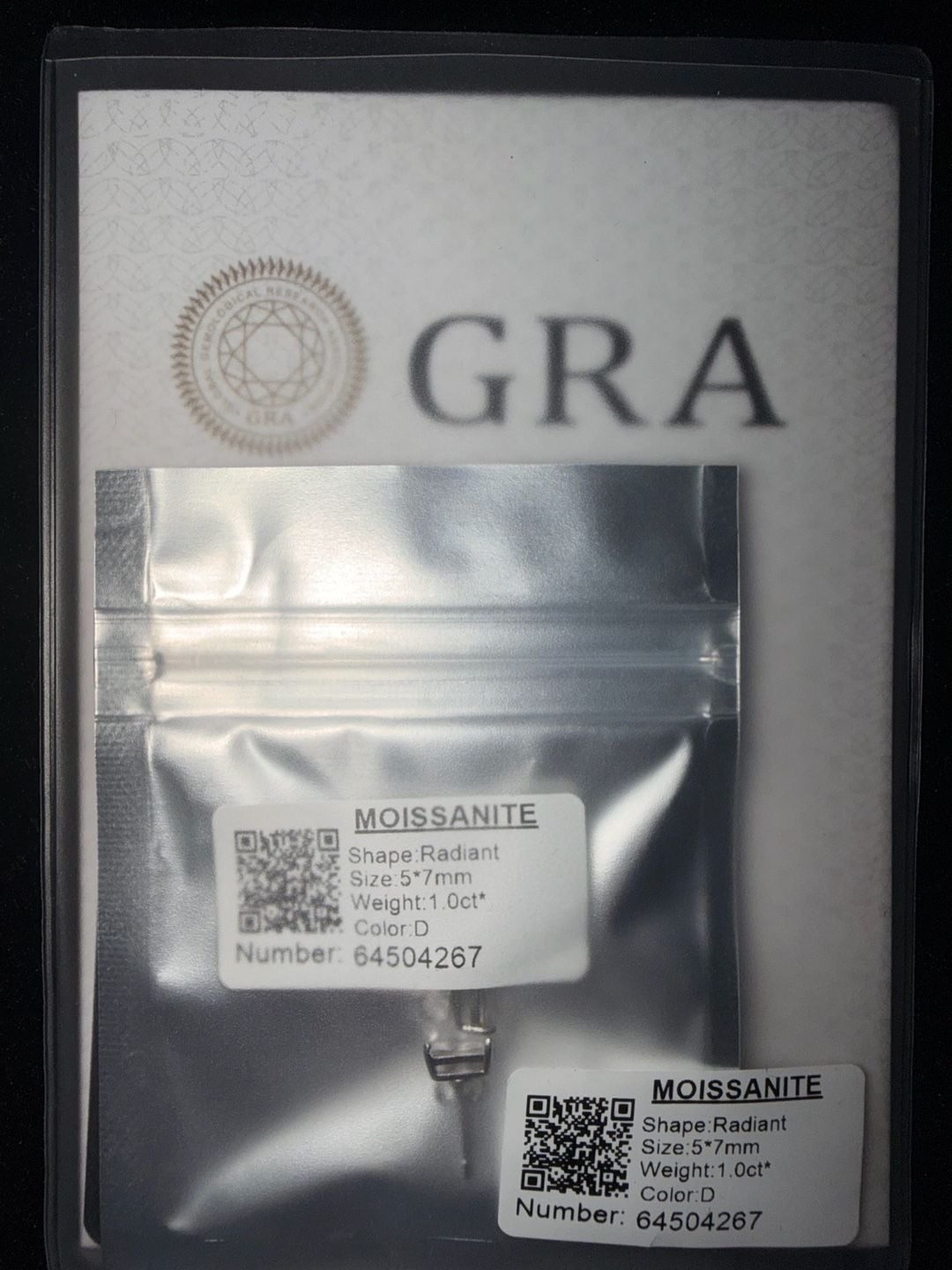 GRA Moissanite Radiant Stud Earrings 1.0ct 5x7mm S925 Silver D Color 7
