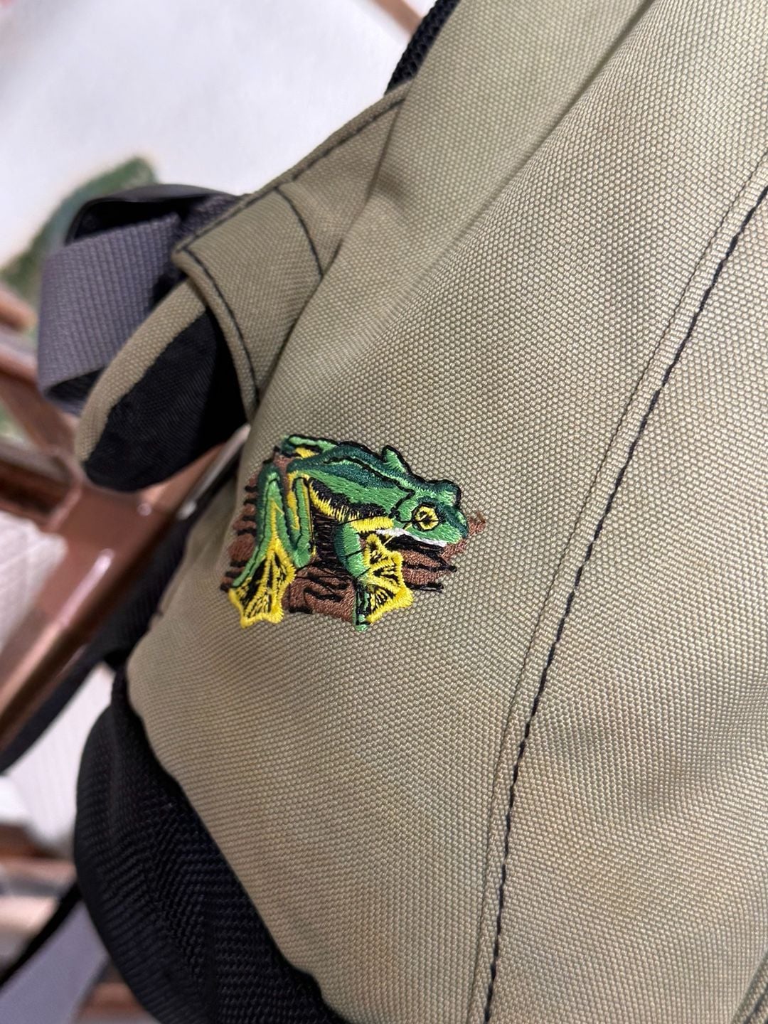 Jansport Flying Frog 30 Backpack Green Black Vintage Hiking Daypack 4