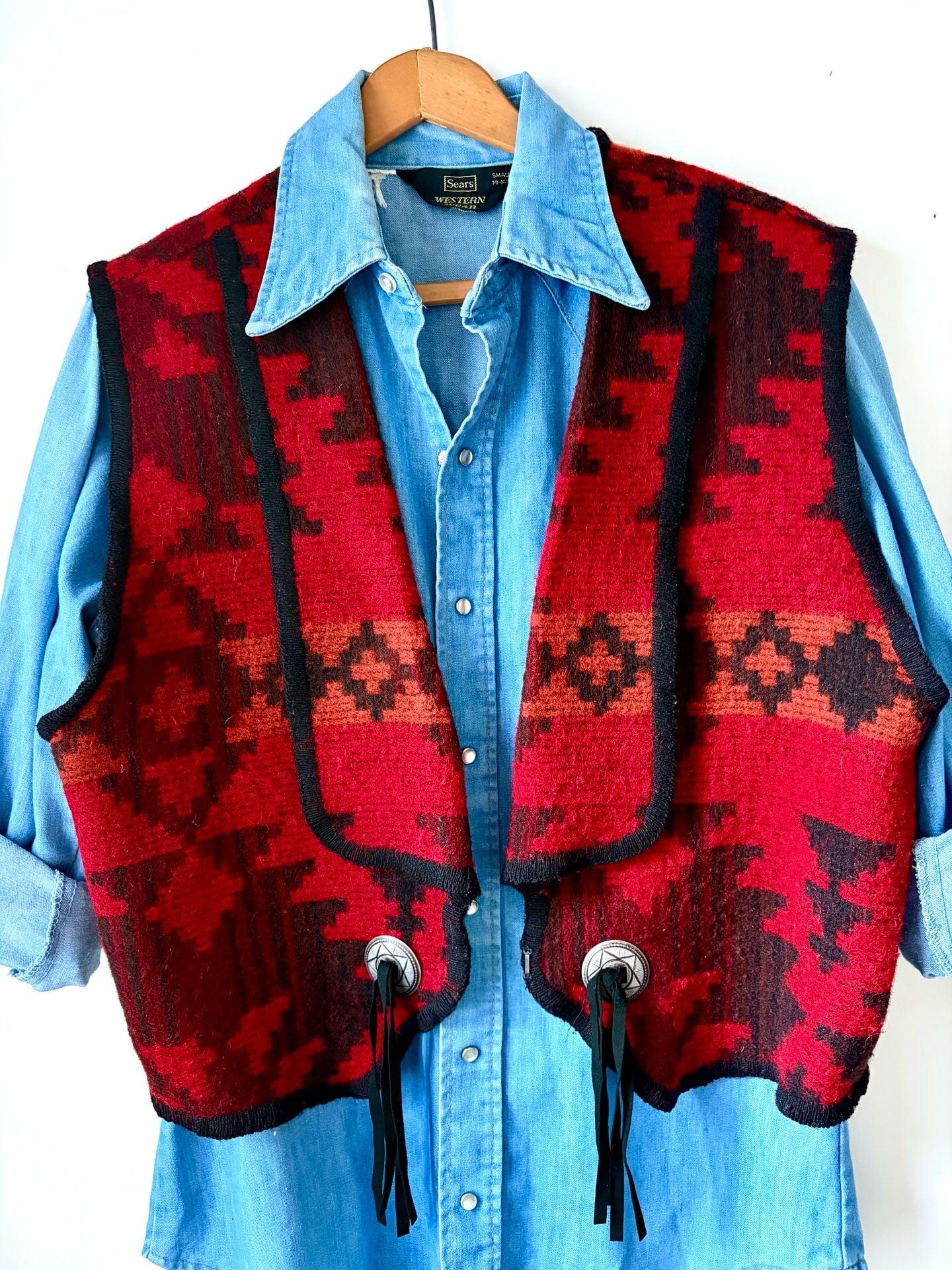 1990's Made in USA Vintage Woolrich Southwestern Wool Concha Vest Ladies Size L - 2
