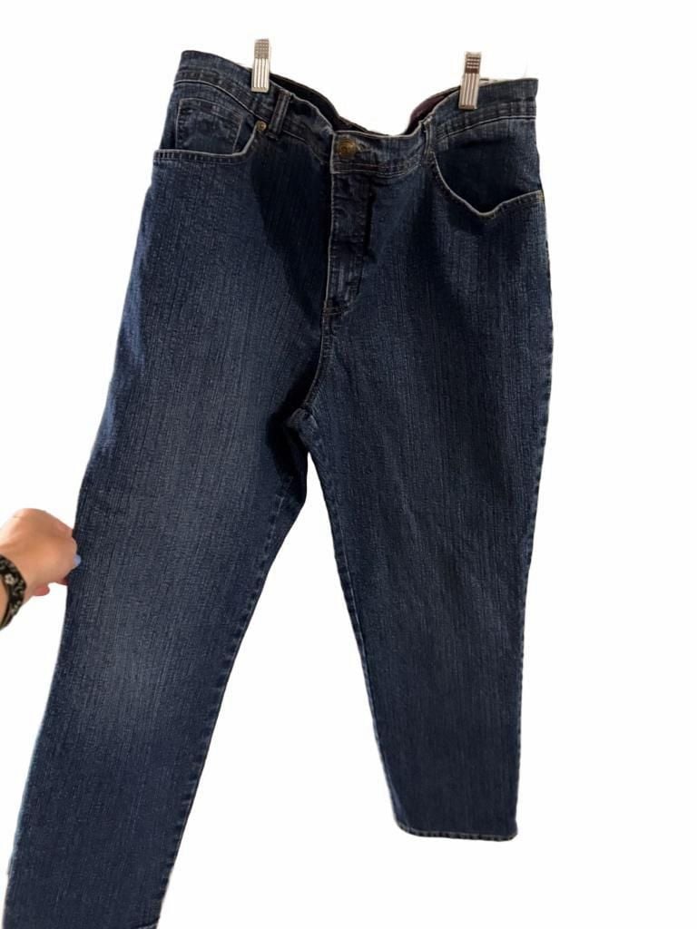 Gloria Vanderbilt women's jeans size 18 Straight Leg Med Wash Blue 2