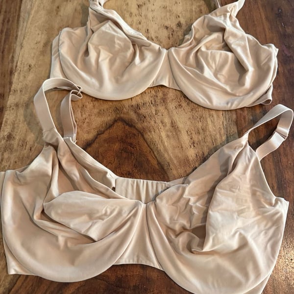 2 SKIMS Smoothing Intimates Unlined Full Coverage Bras Sand 36DDD